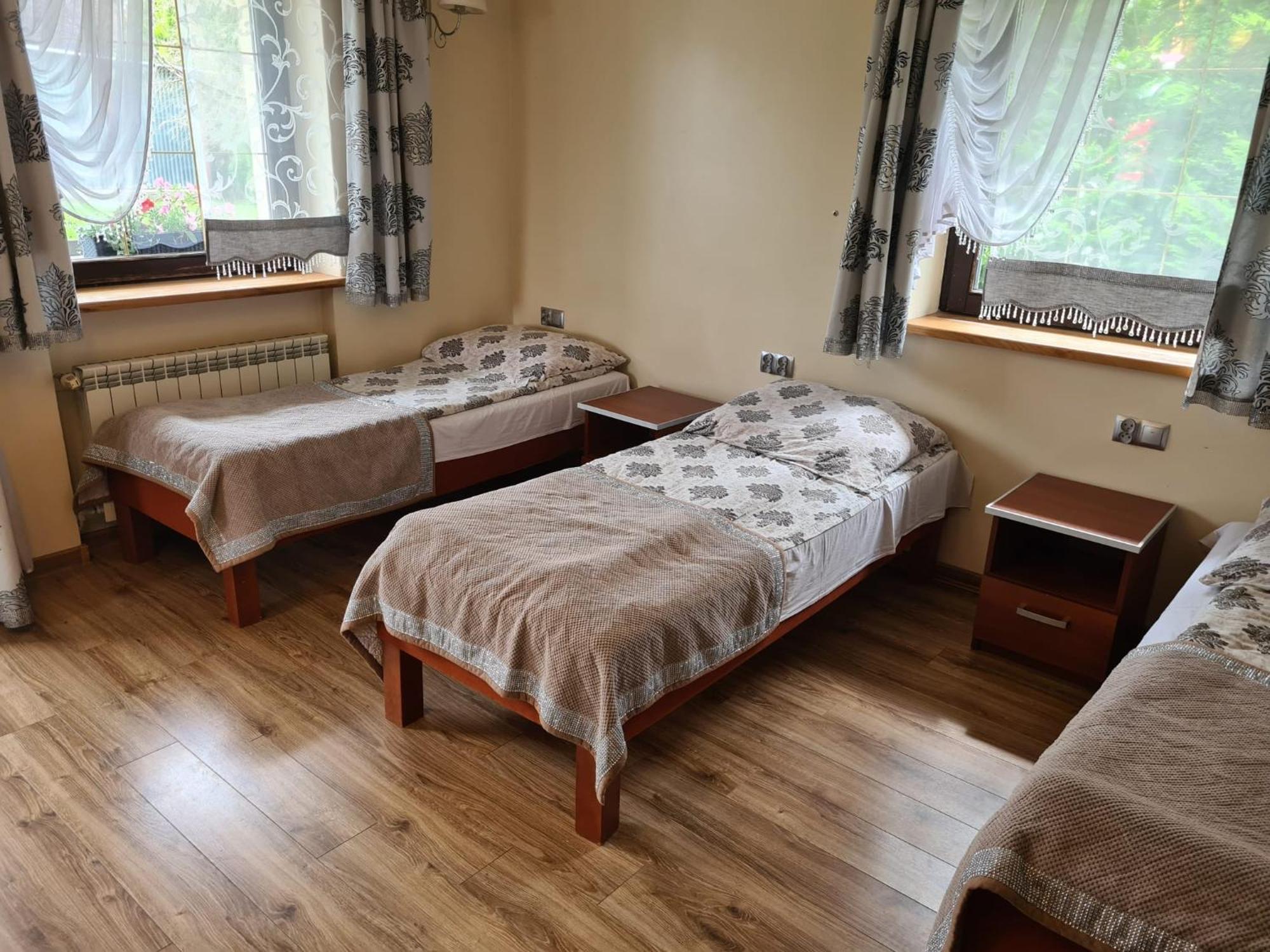 Api Carmen Homestay